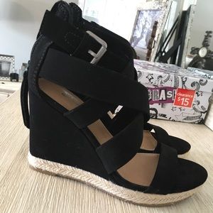 Brash brand from Payless black wedges